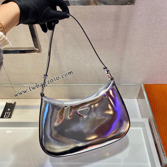 Prada專櫃2022早春新Cleo腋下包 型號1BC499 普拉達百搭款女包 csp1047
